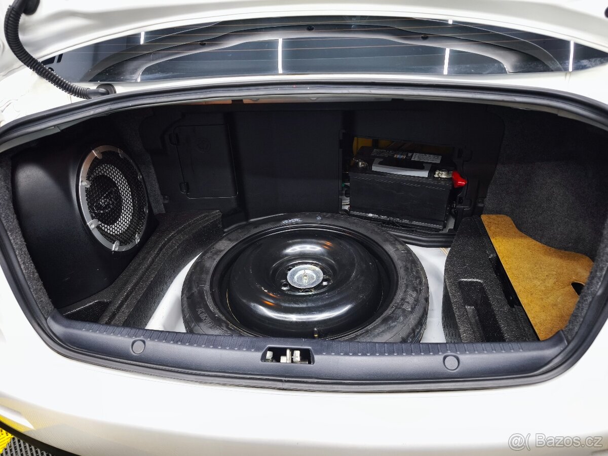 Mitsubishi Lancer EVO X - 18