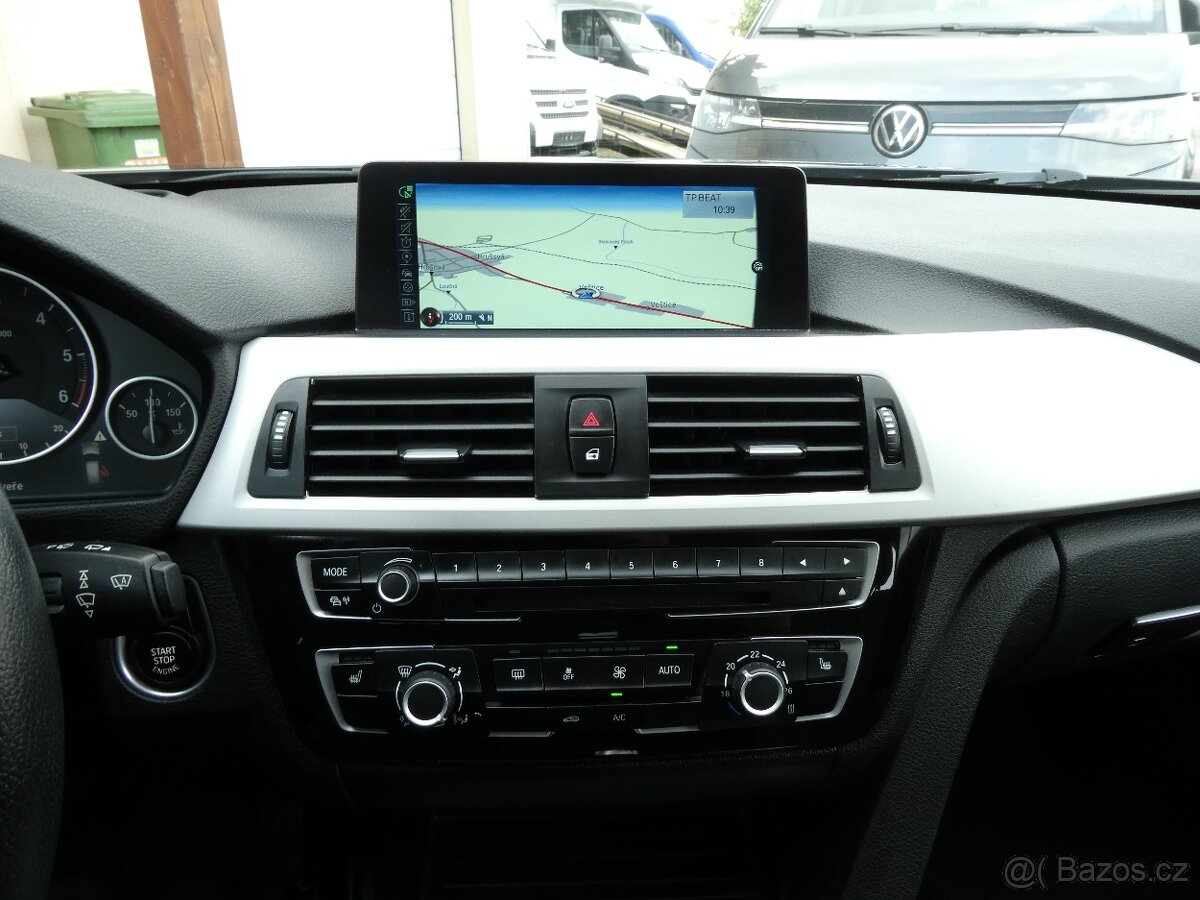 BMW Řada 3 320D 140kW xDrive, serviska - 18