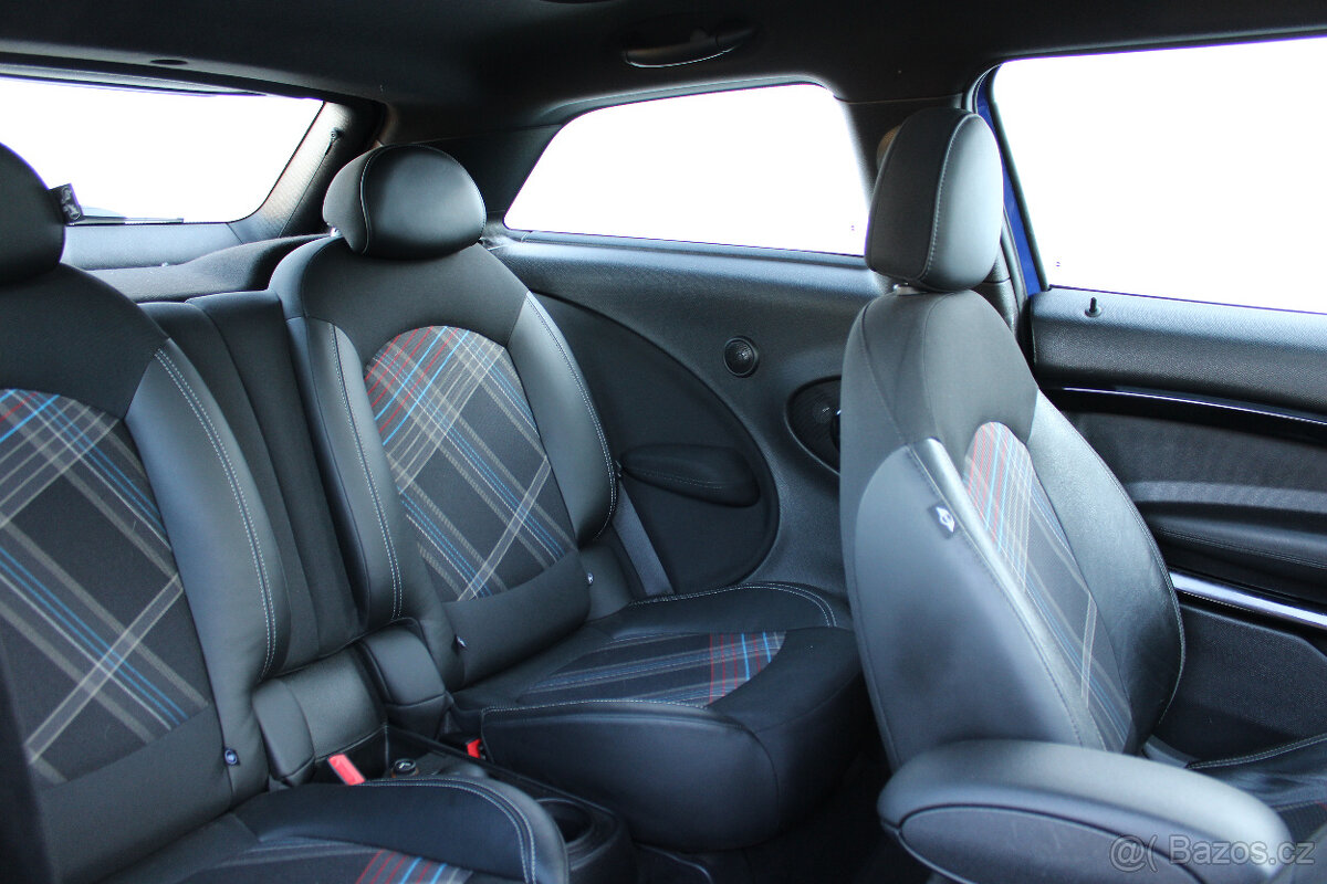 MINI Cooper Paceman 1.6i S 135kW / NAVI / PANORAMA / HARMAN - 18