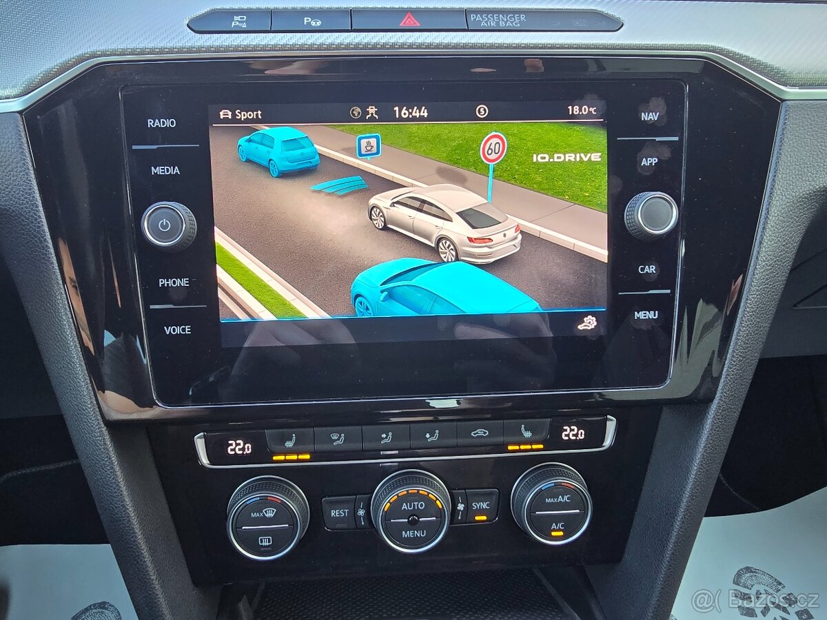 VW ARTEON 2,0TSI 200kW 4x4 DSG R-LINE KŮŽE+NAVI+KAMERA -DPH - 18