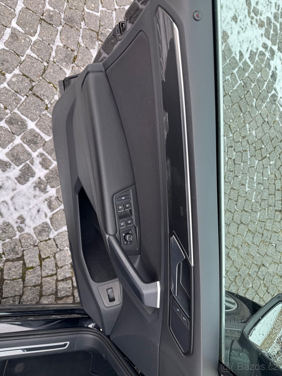 VW Tiguan 2.0TSI 4x4 DSG, 1.Majitel Naj.119tKm,R-line - 18