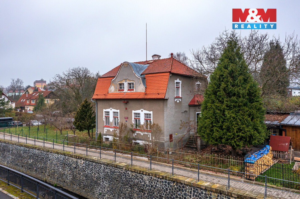 Prodej rodinného domu, 130 m², Česká Kamenice, ul. Komenskéh - 18