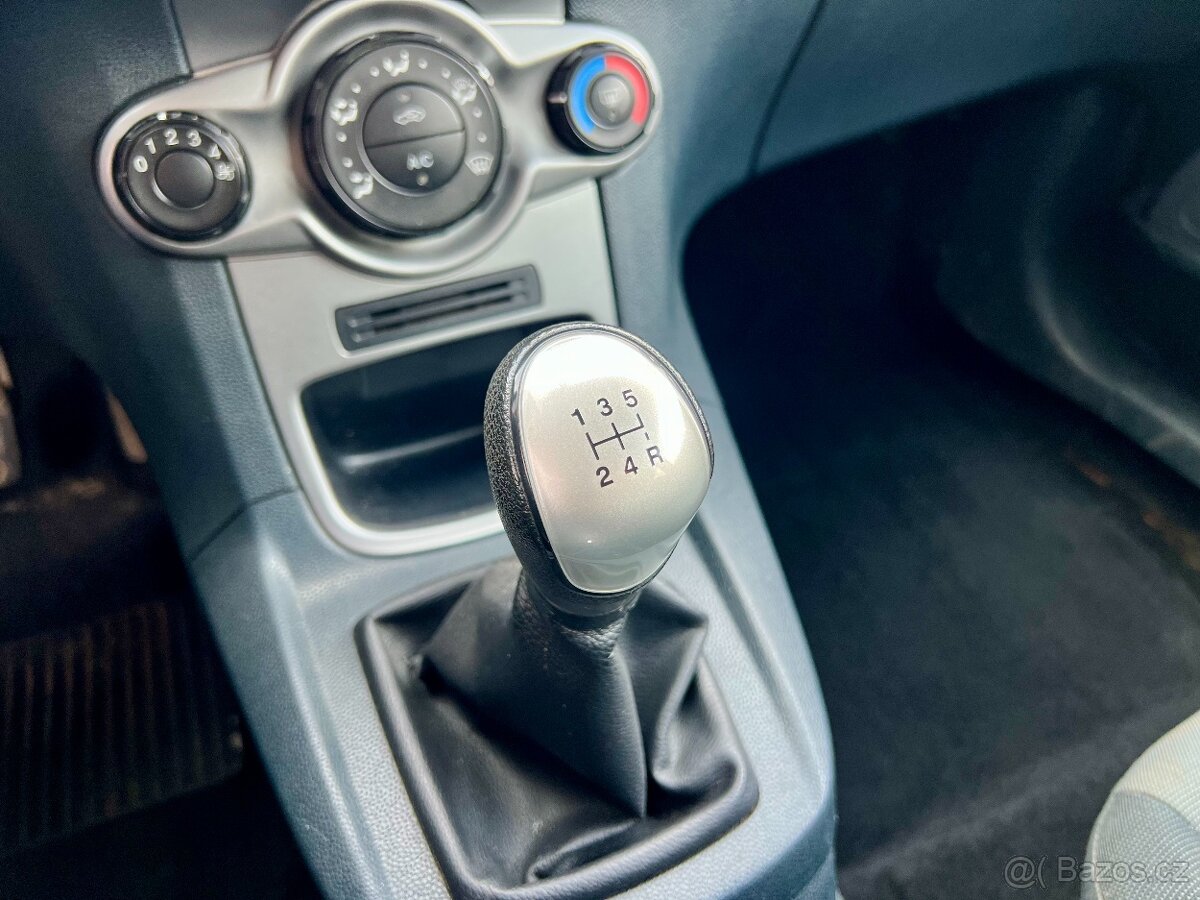 Ford Fiesta 1,6 TDCi / KLIMA / 2010 - 18