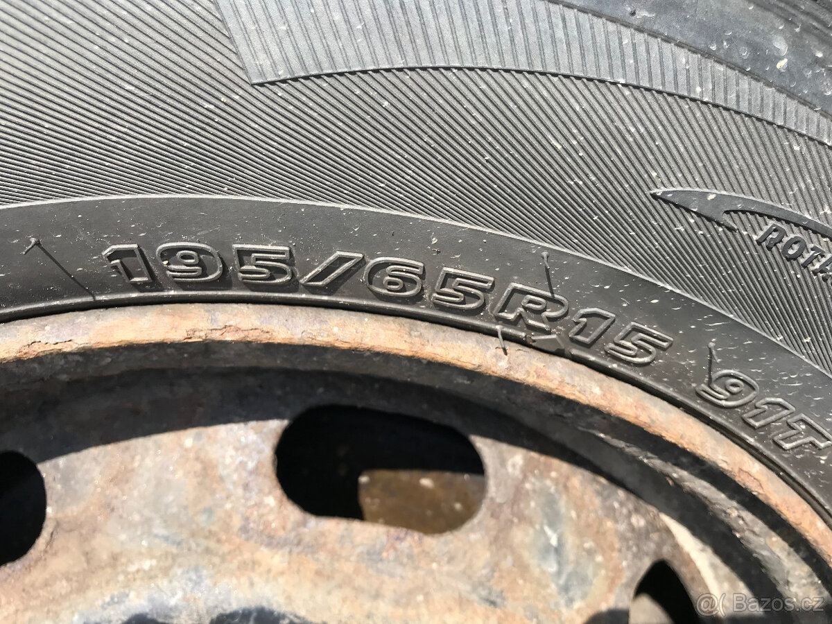 Peugeot 307 1,6i 2003 - díly - 18