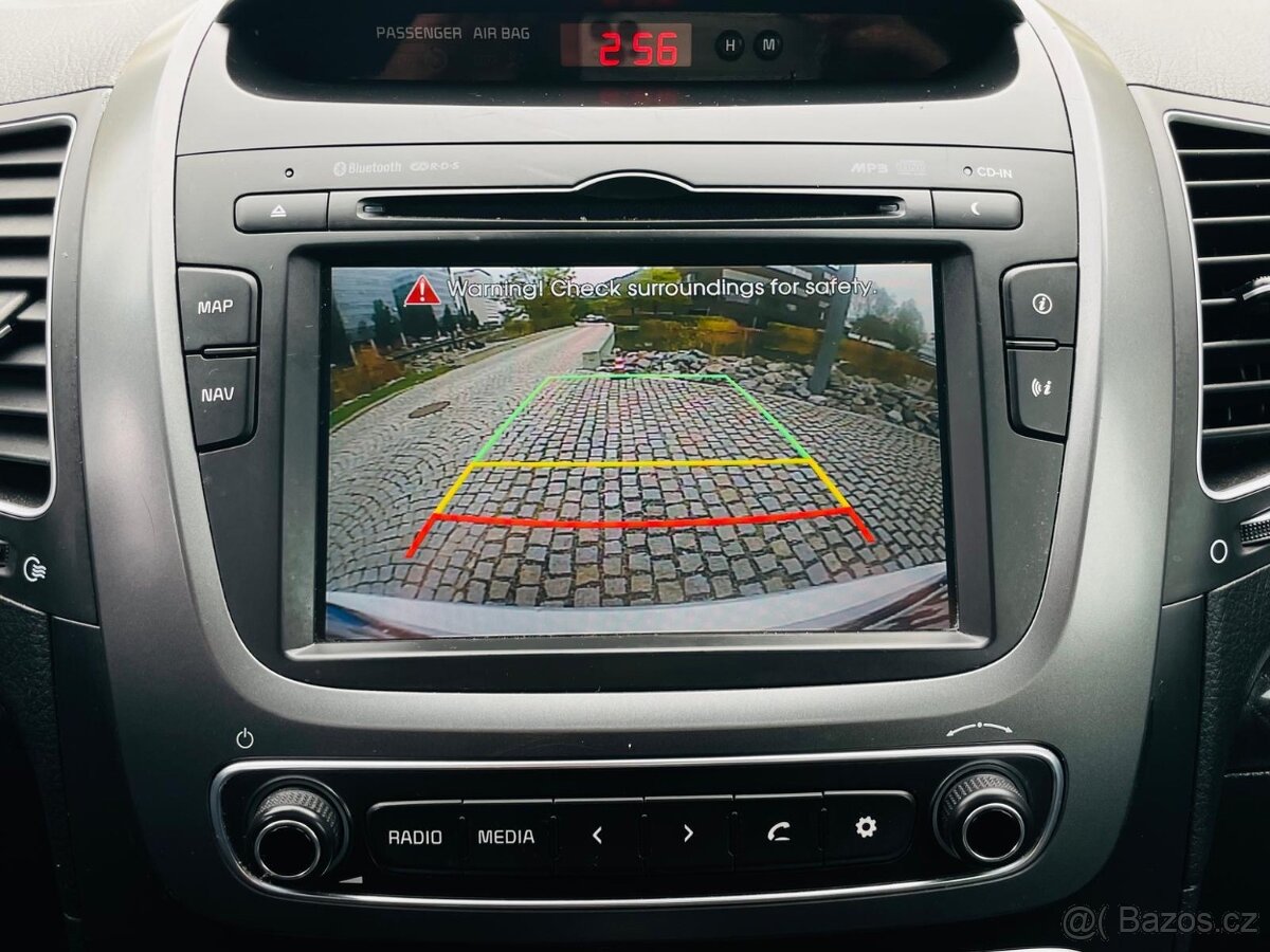 Kia Sorento 2.2CRDi 145KW AUTOMAT SERVISKA TAŽNÉ - 18