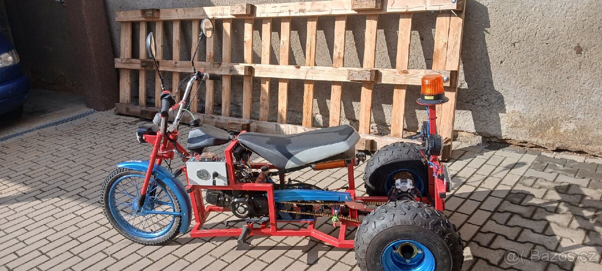 Motorová tříkolka, motokára - 18
