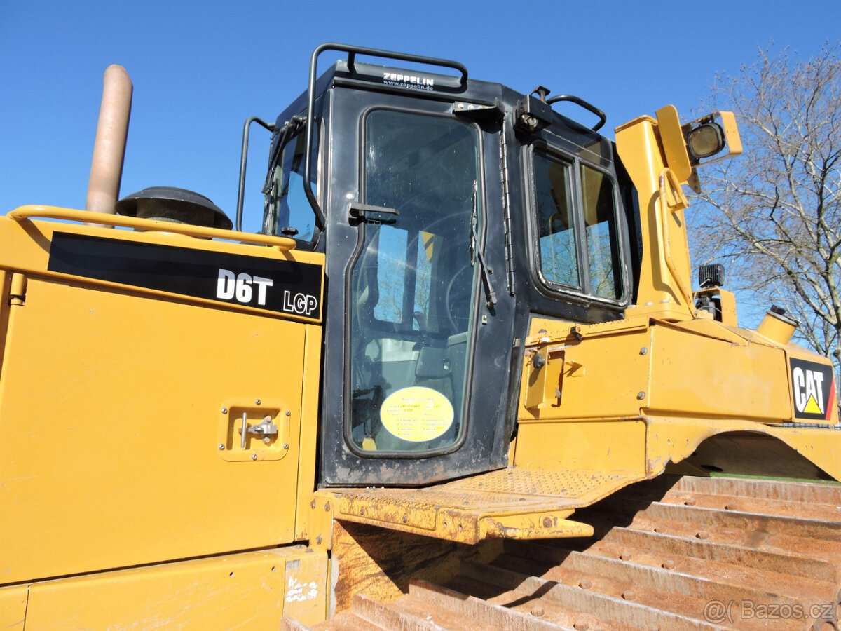 25t Buldozer CAT D6T - 18