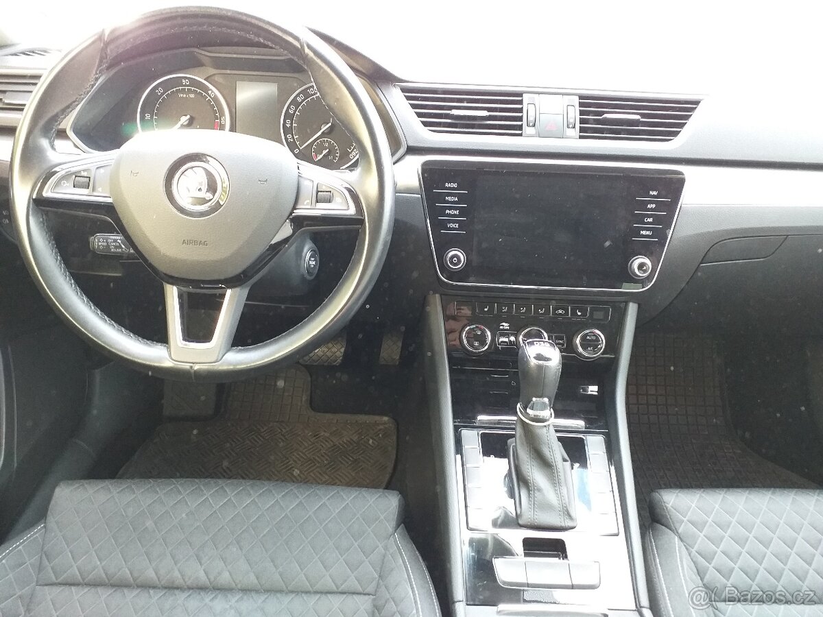 Prodám Škoda Superb combi STYLE 2.0 Tdi 110 KW - DSG - 18