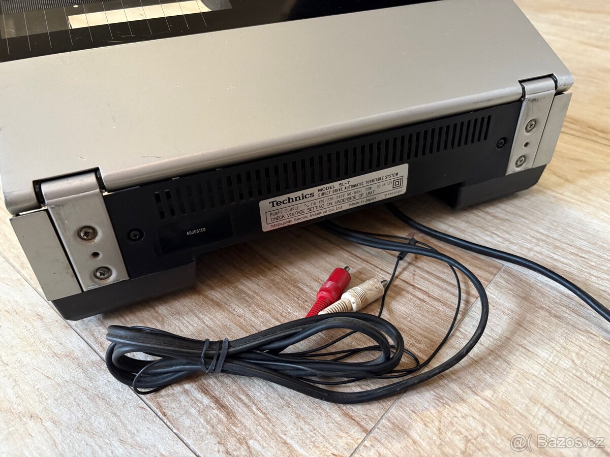 Tangenciální gramofon Technics SL-7 plný automat - 18