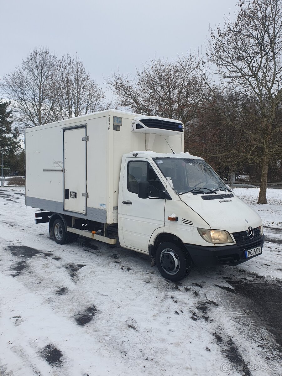 Pojizdná prodejna,foodtruck ,Mercedes Sprinter - 18