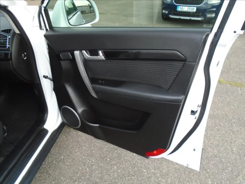 Chevrolet Captiva, 2,2 - 18