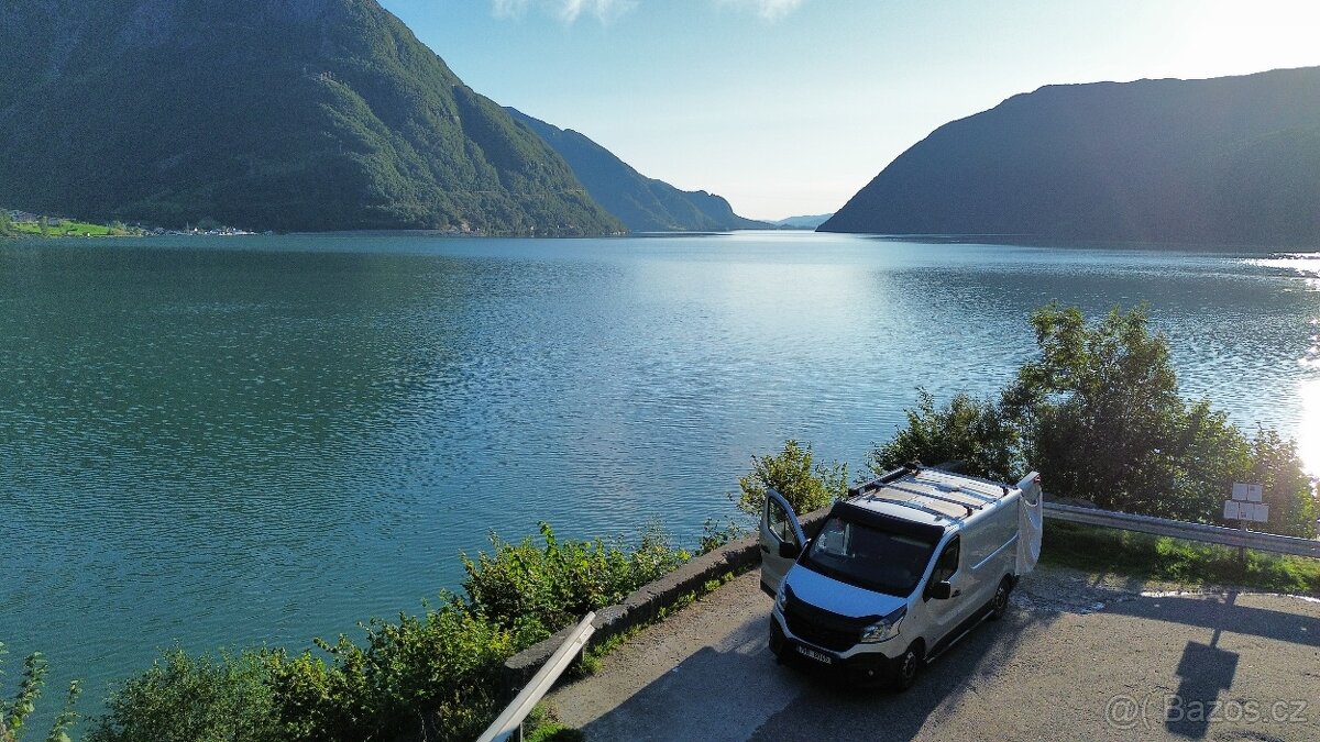 Prodám obytný Renault Trafic 1.6 dci (85kW) - 18