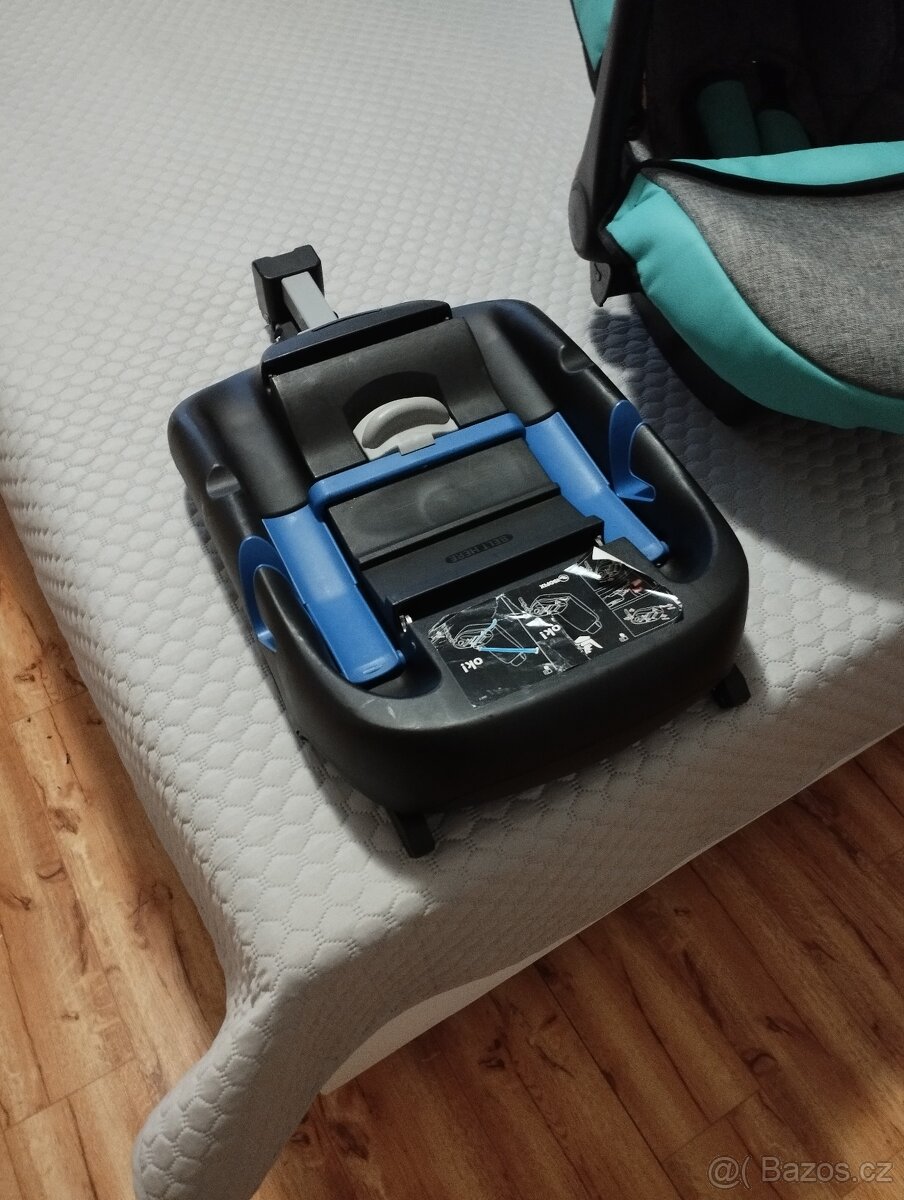 Kocar s prislusenstvim - 18