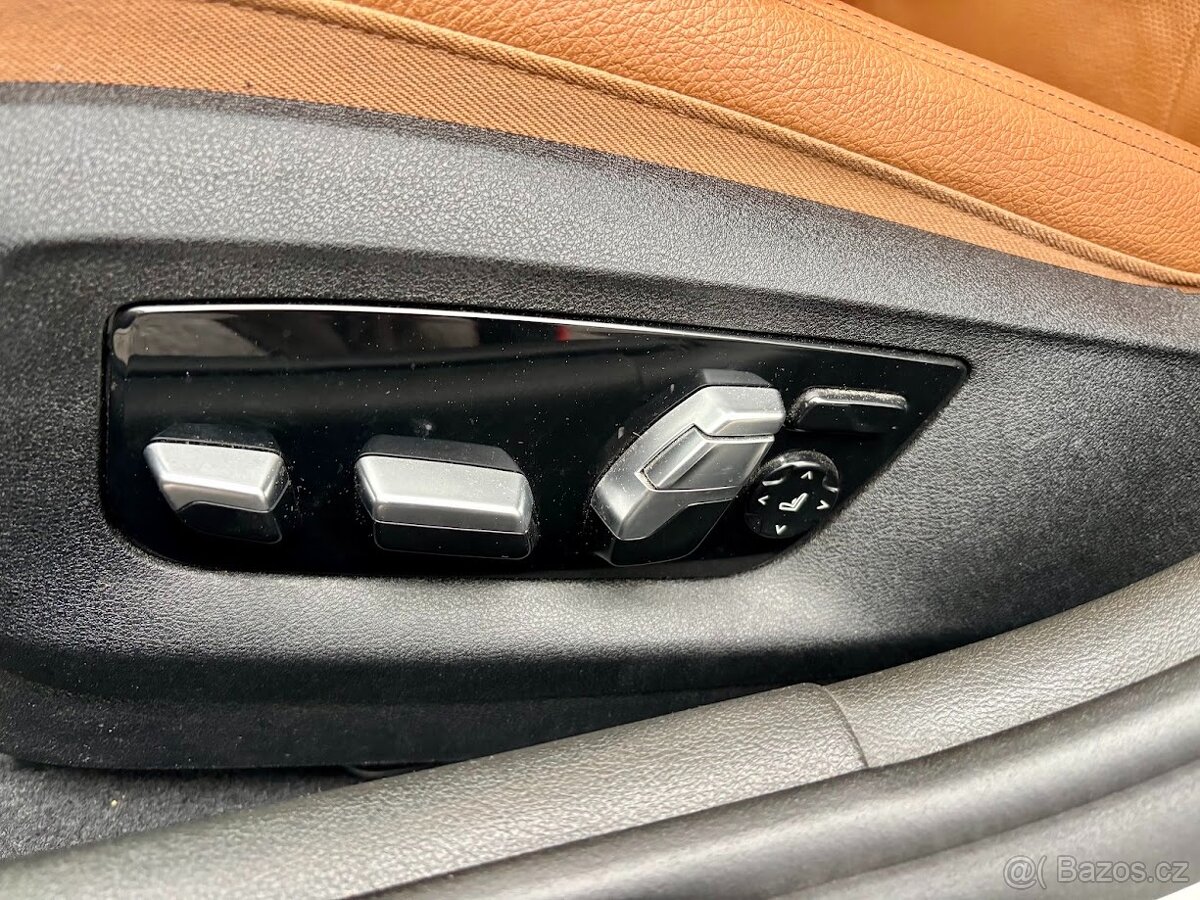 BMW 540i xDrive, 250kw, Individual, 2019 - 18