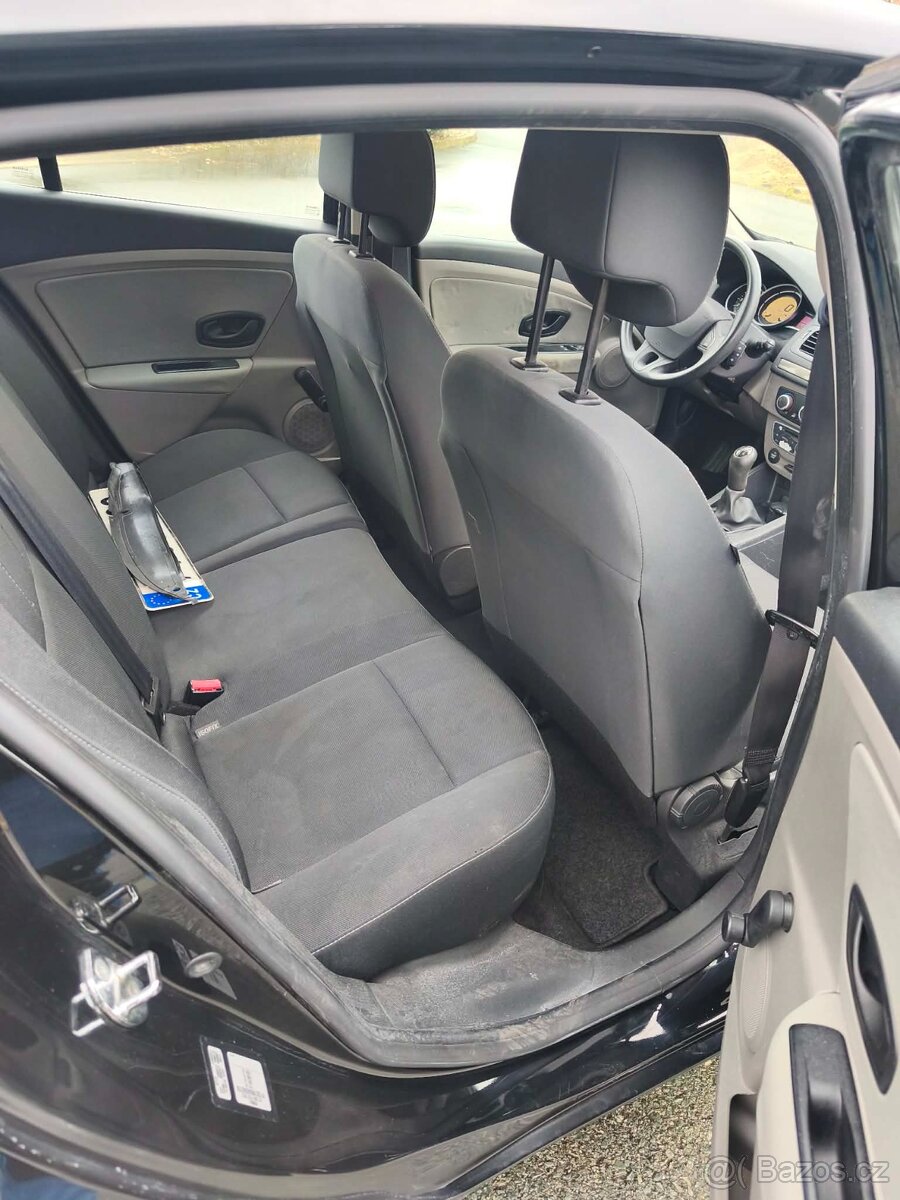 Renault Megane 1.6 benzín 81kw - 18