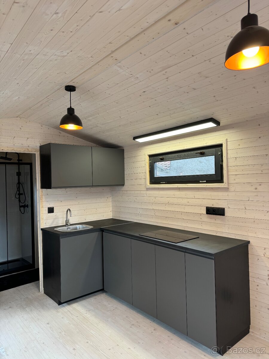 Maringotka 9x3M - 18