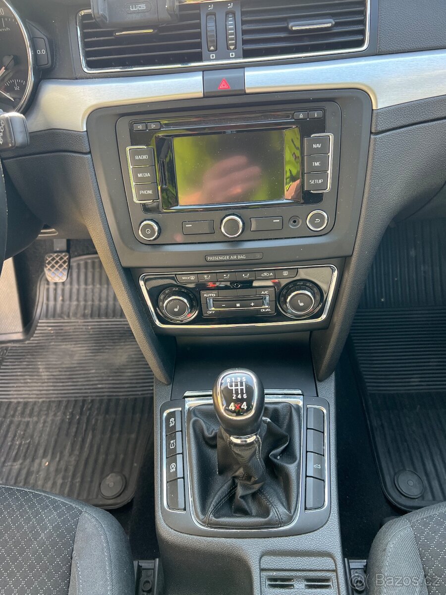 ŠKODA SUPERB 2 4x4 FACELIFT 2.0tdi ambiente - 18