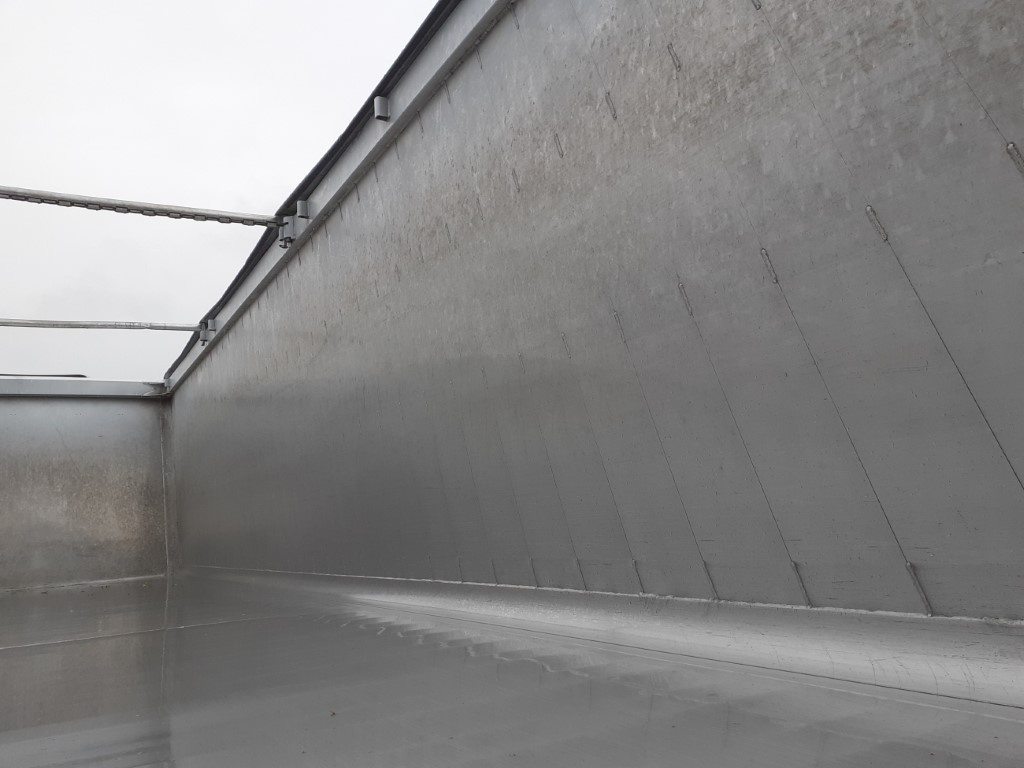 Schmitz SKI 50m3 - 18