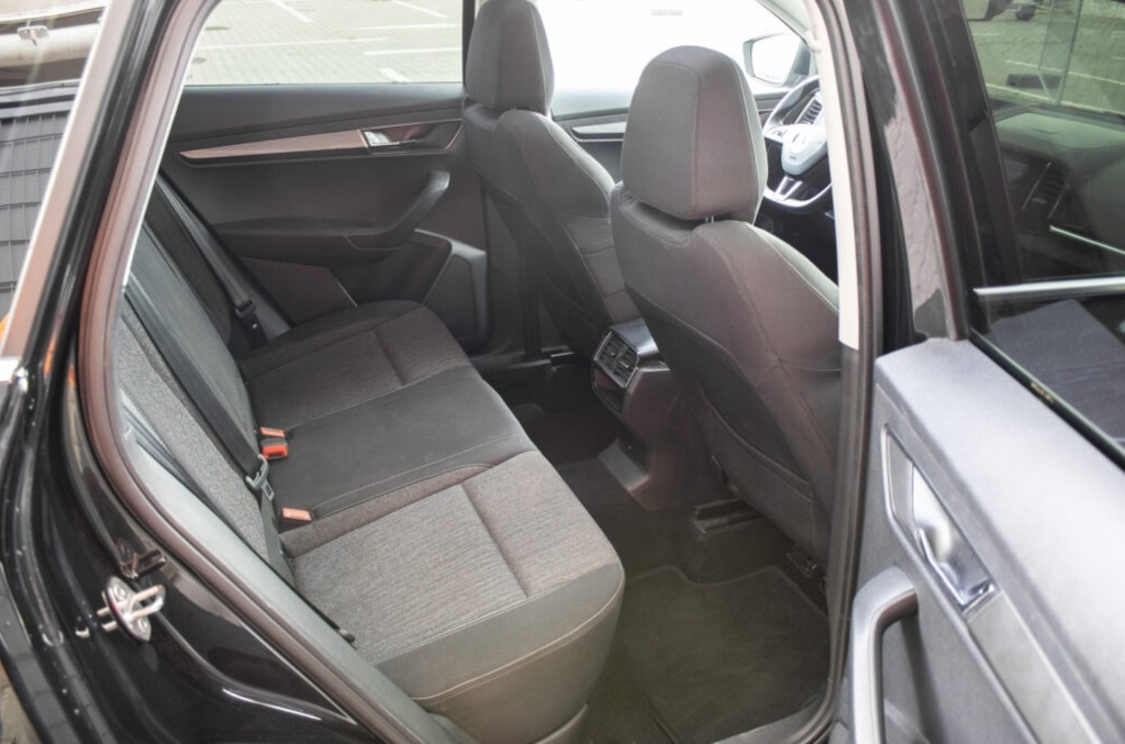 Škoda Karoq 2.0 TDI SCR Style 4x4 (2018) - 18