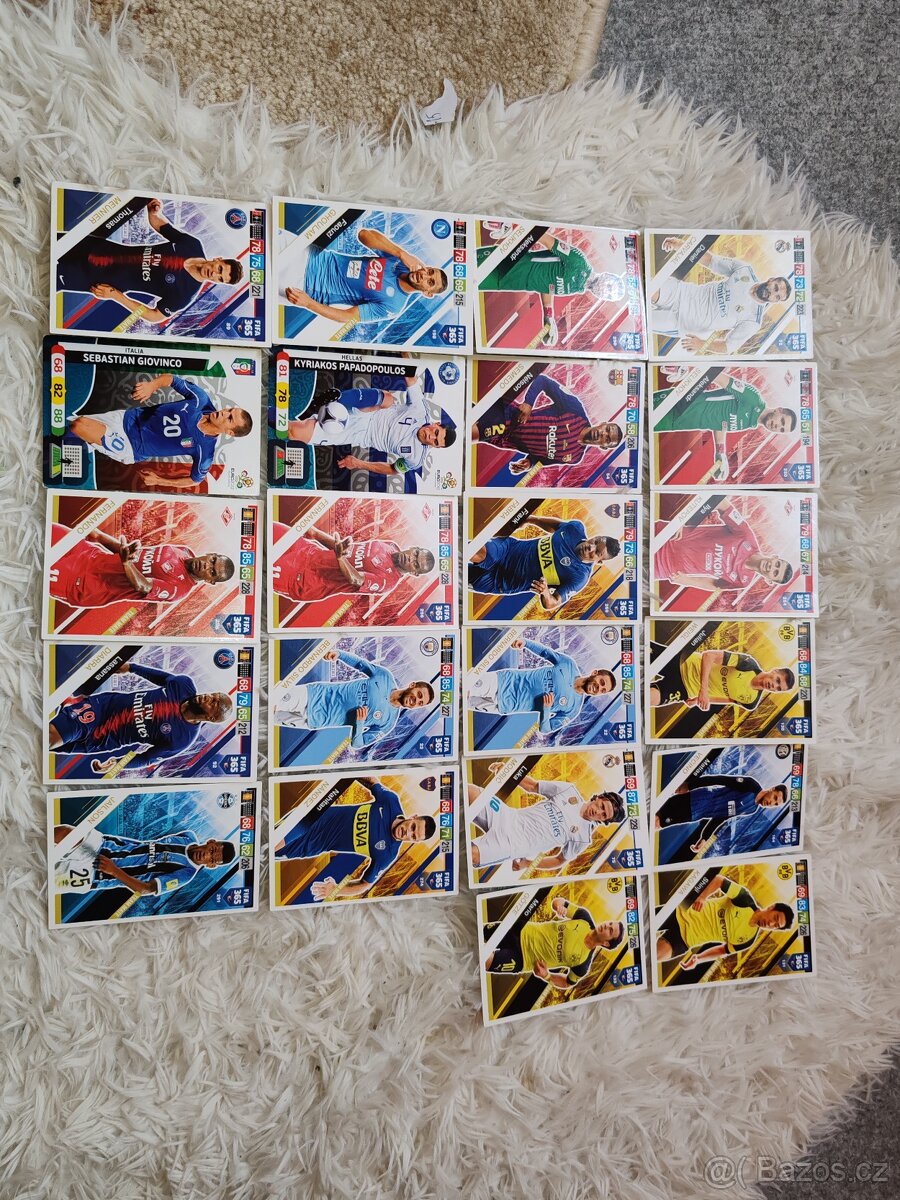 Fotbalové kartičky Panini - 18