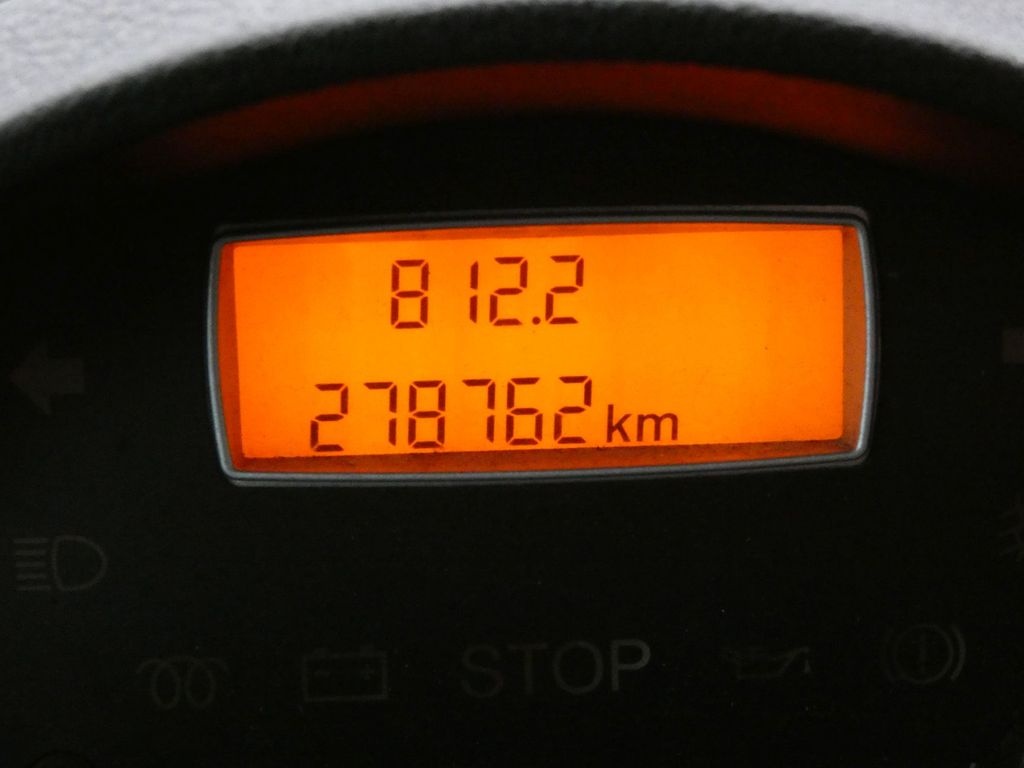 Peugeot 807 2.2 HDI xenony - 18