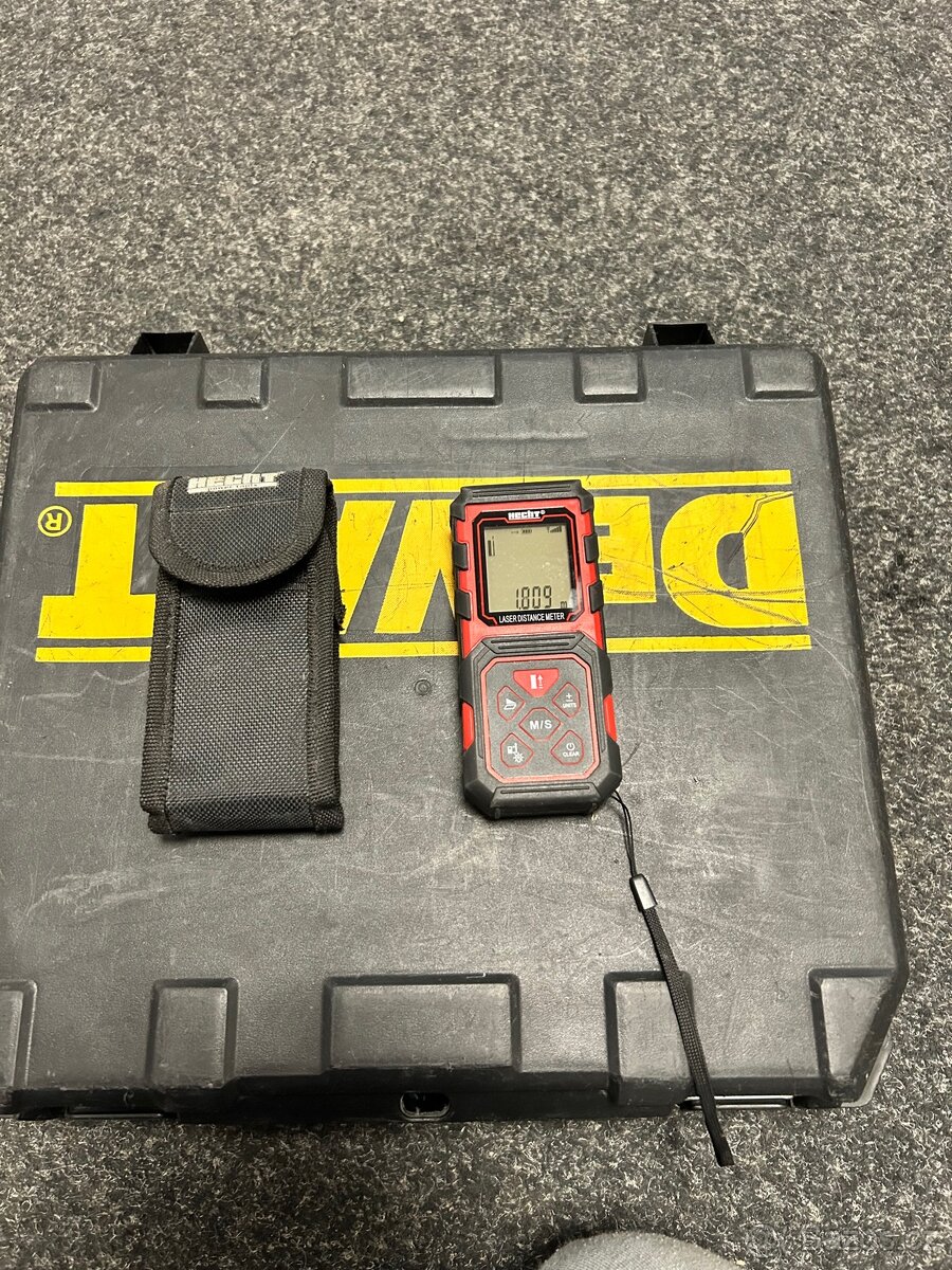 Prodam sestavu el. nařádí Dewalt - 18