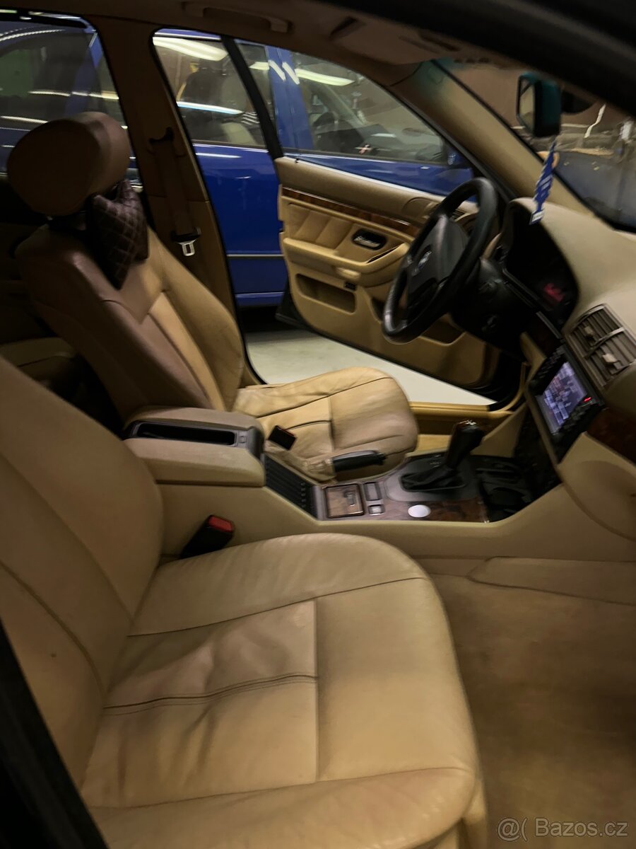 Bmw E39 530DA 142kw, 2003 - 18