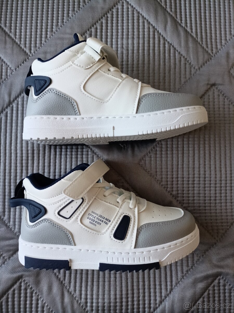 Nové džíny 128/134+nové tenisky, vel.33 - 18