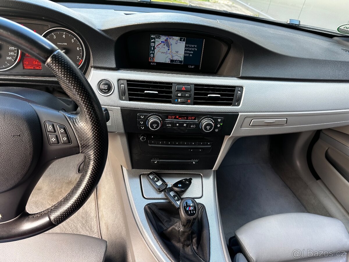 330i 200kw 6st. Manuál, M-paket 229000km, Webasto, LCI - 18