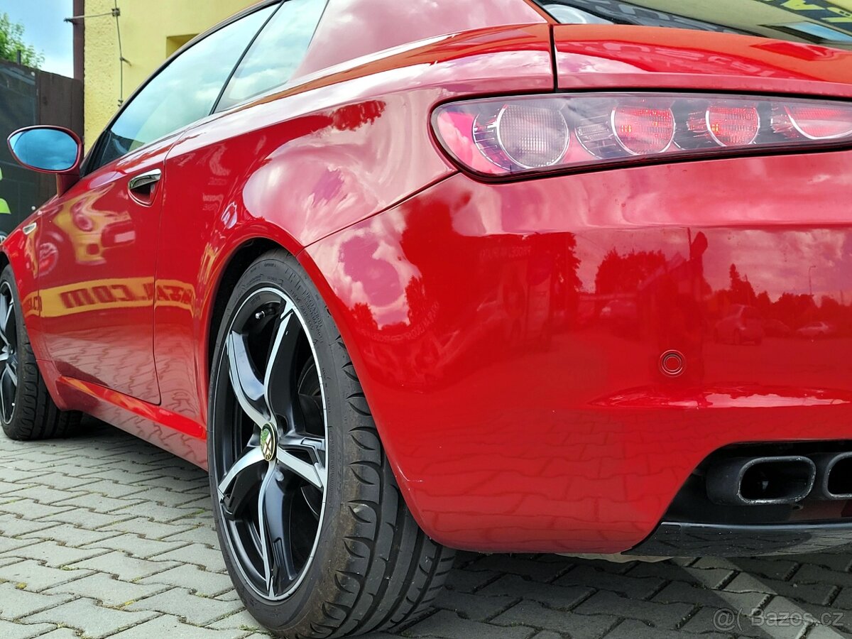 Alfa Romeo Brera, 2,2 JTs SERV.KNÍŽKA, prodej i na splátky - 18