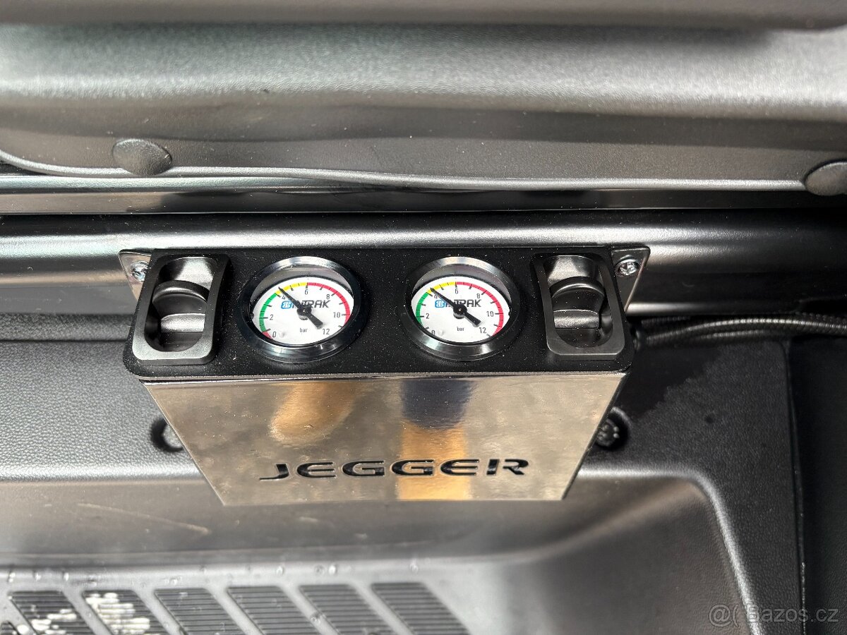 Renault Master 170k, Automat, 10EP, Spaní, Měchy - 18