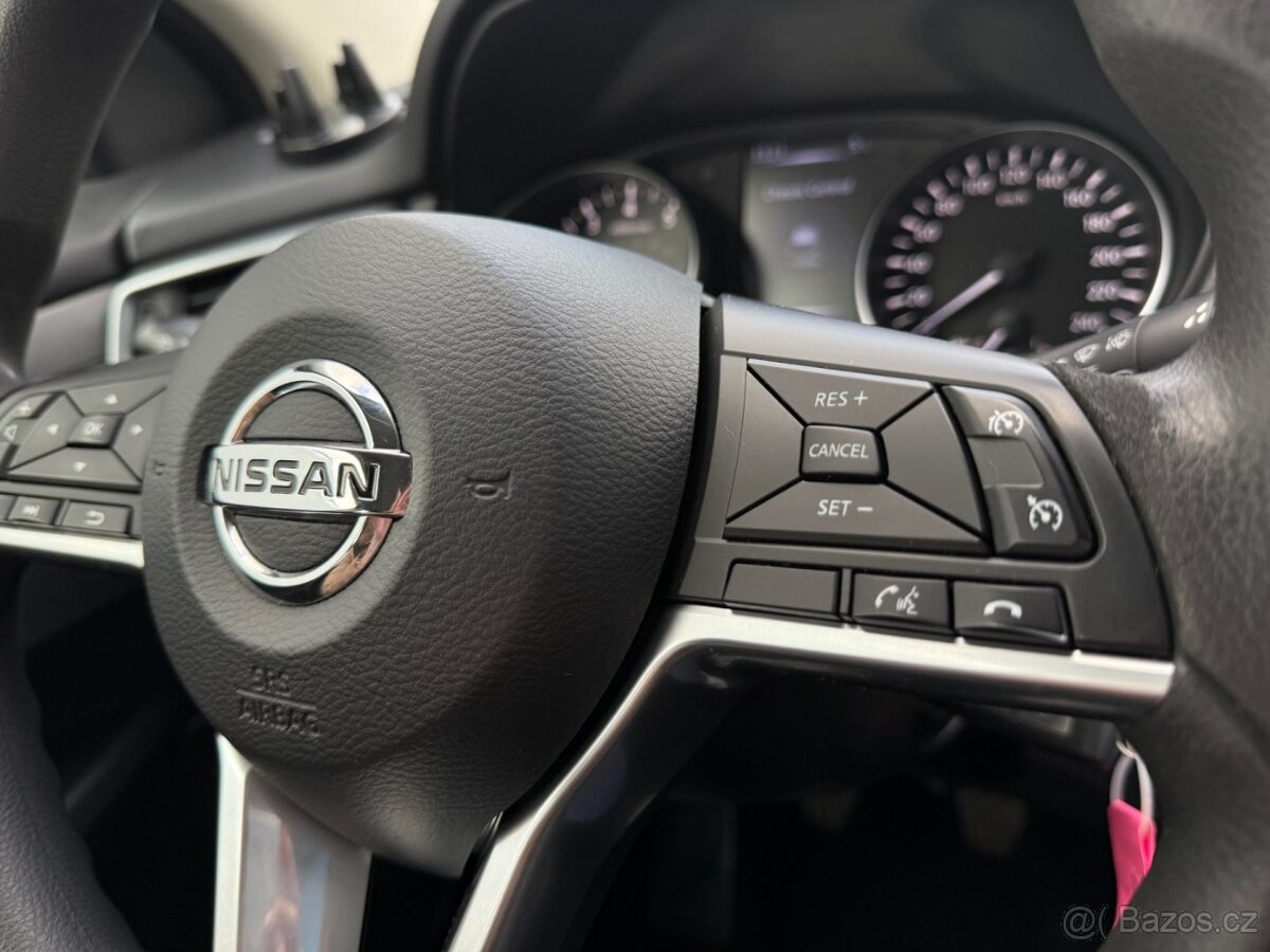 Nissan Qashqai, 1,2DIG-T 85kW, ČR, 1.Maj, Kamera - 18