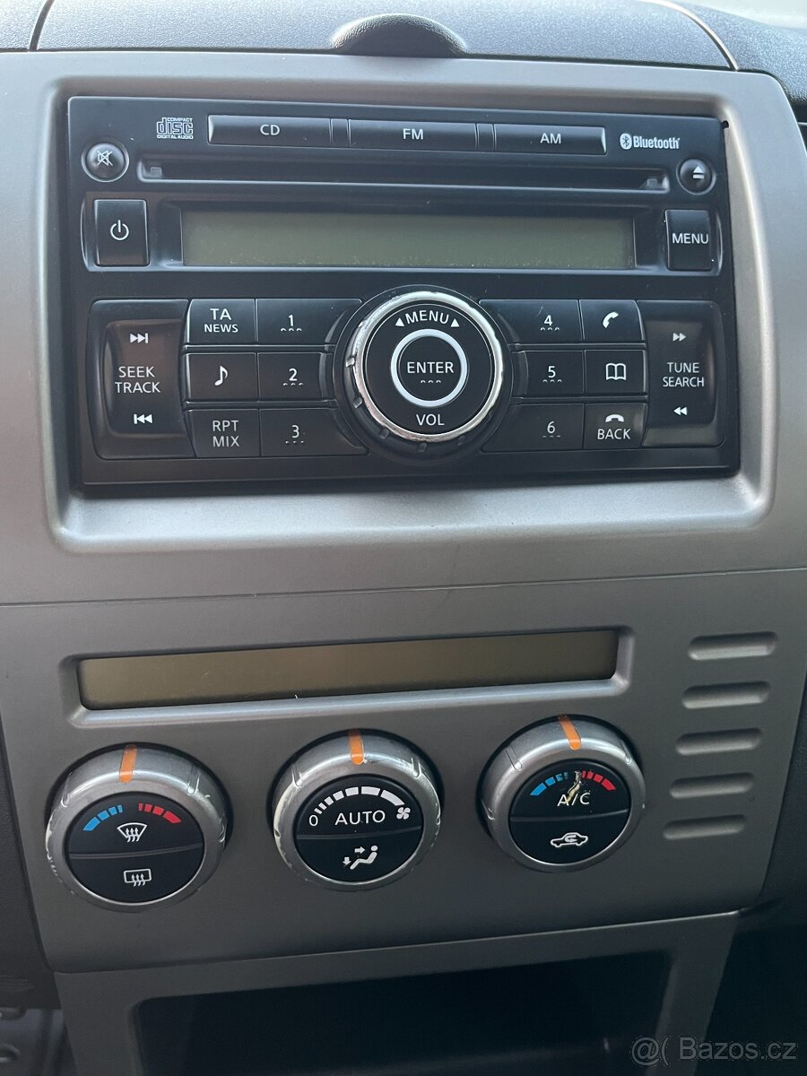 Nissan Pathfinder 2.5 Dci 126kw 4x4 - plný servis vozu - 18