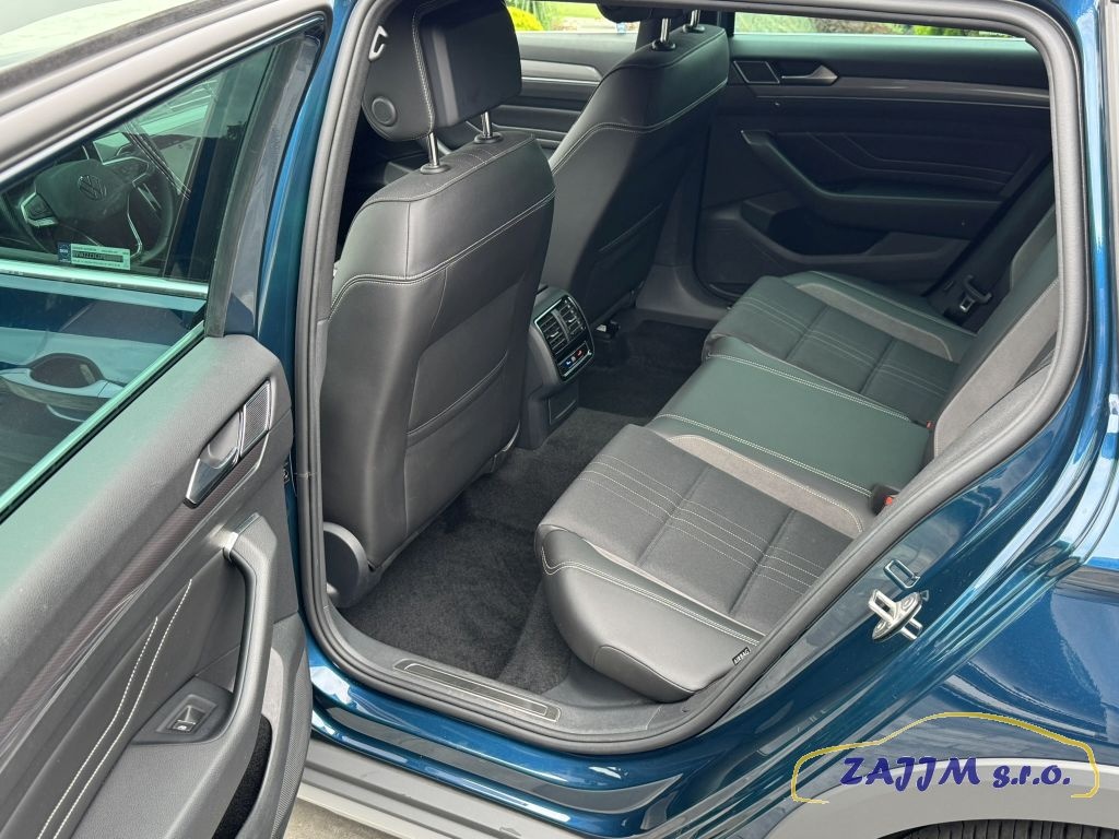 VW Passat Alltrack 2.0TDI 147kw DSG 4/2023 67.000km DPH - 18