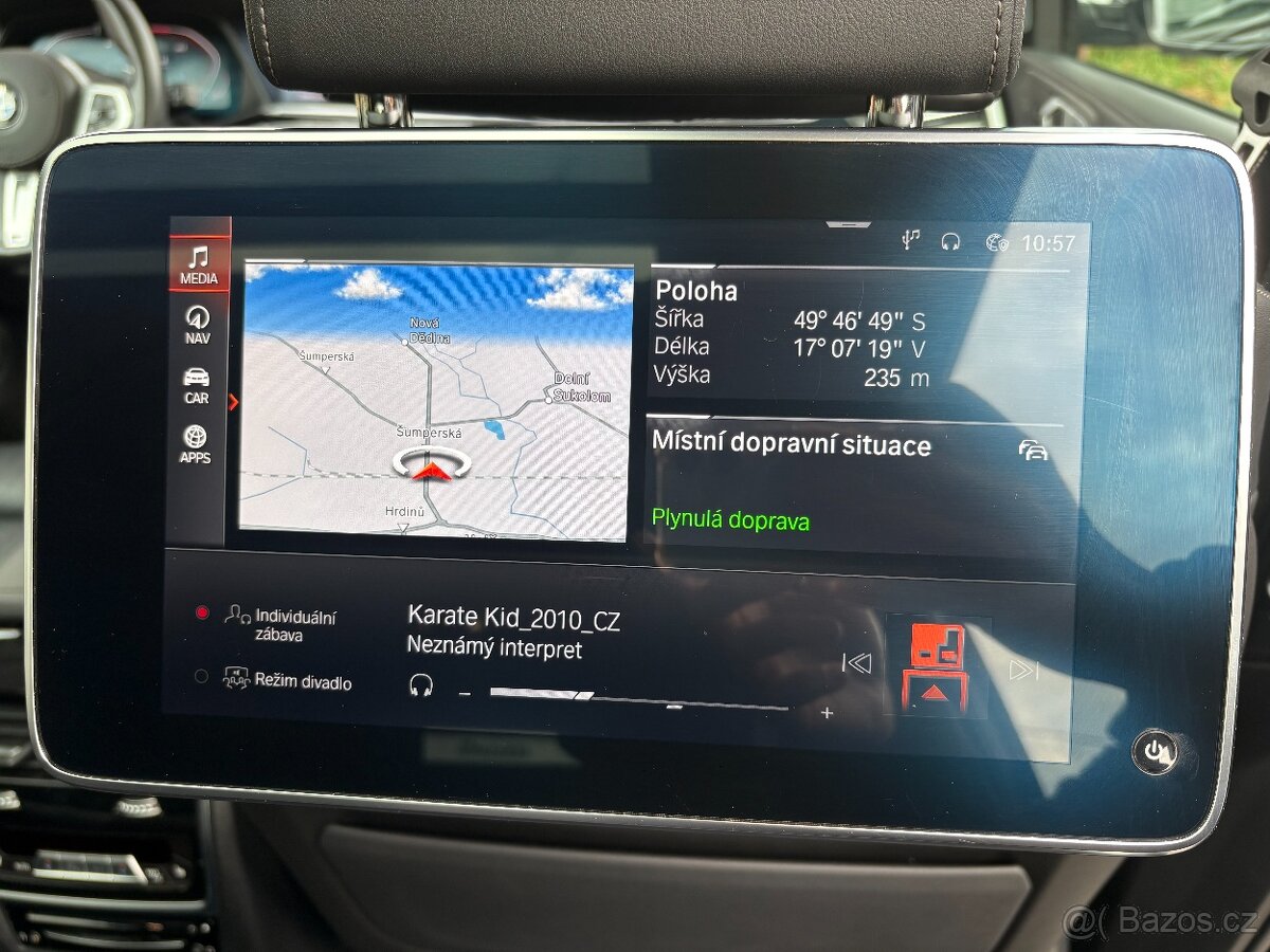 BMW X7 3.0 M50d DPH, 7MÍST, MAX VÝBAVA - 18