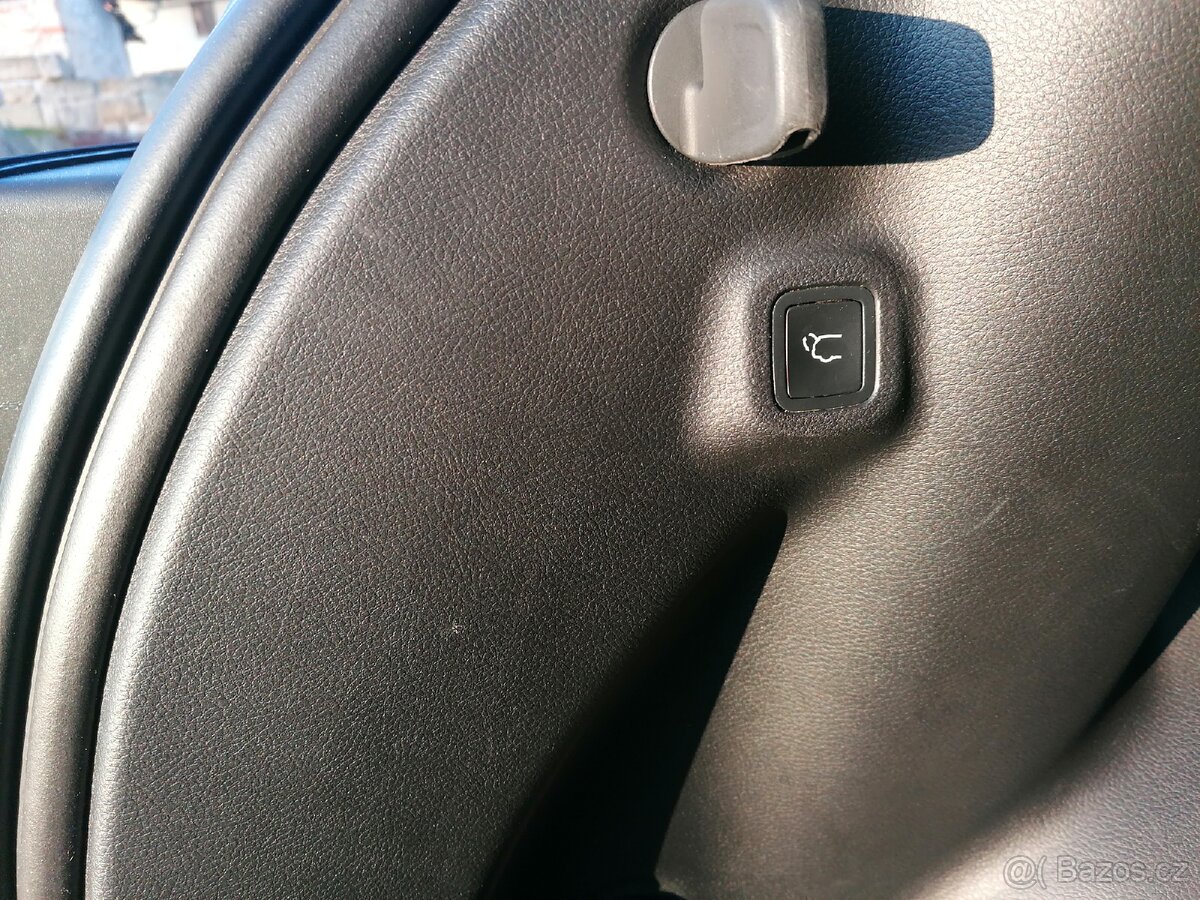 Jeep Compass, S 4x4,170 koní,plná výbava - 18