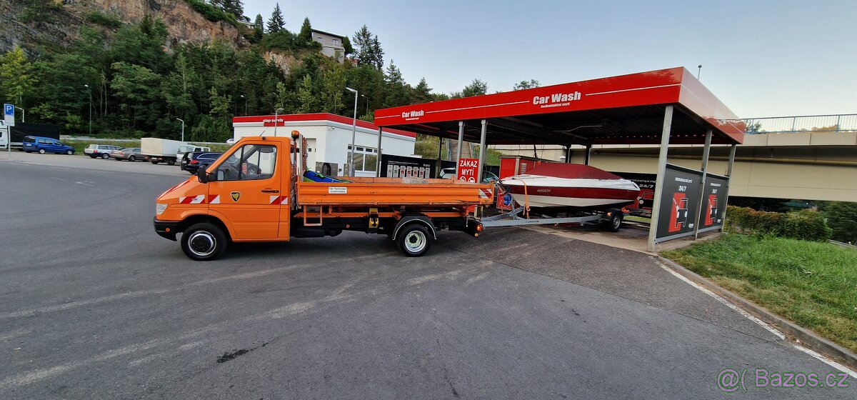 Bayliner 1851SS Capri motorový člun - 18