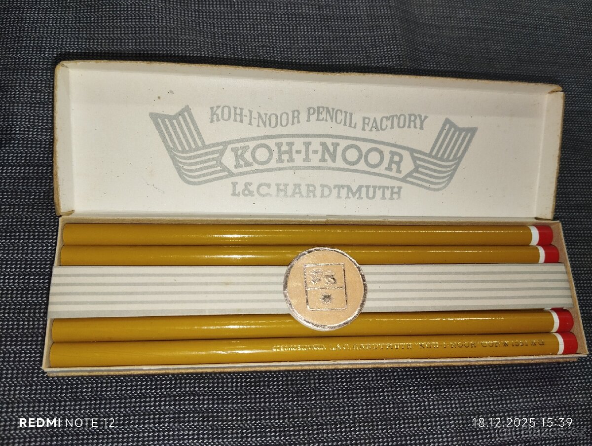 Mix starých a sběratelských věci - 18