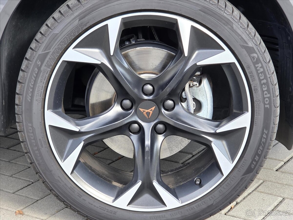 Cupra Formentor 2,0 TSi DSG 4Drive Tov.Zár. ČR 1.maj 16V 2.0 - 18