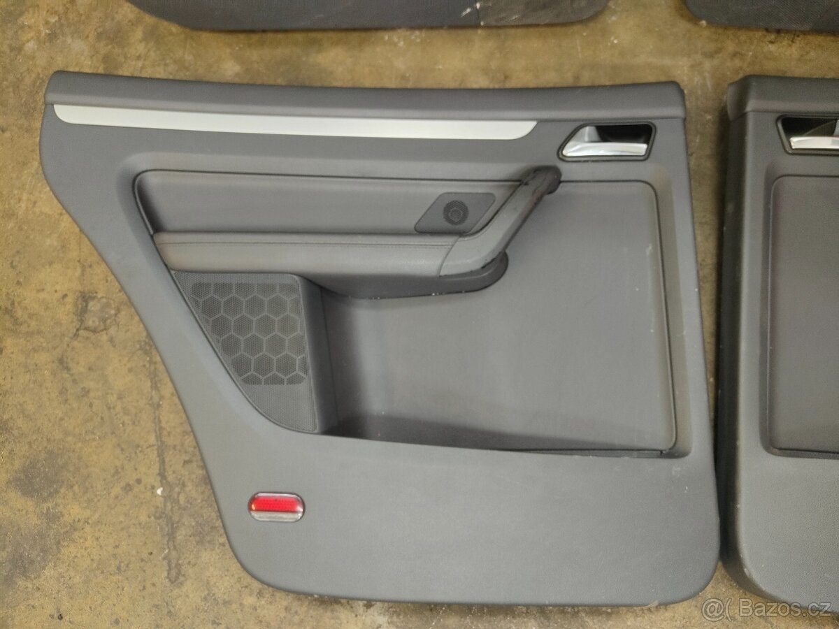 Kožený interiér Touran (03-10) - 18