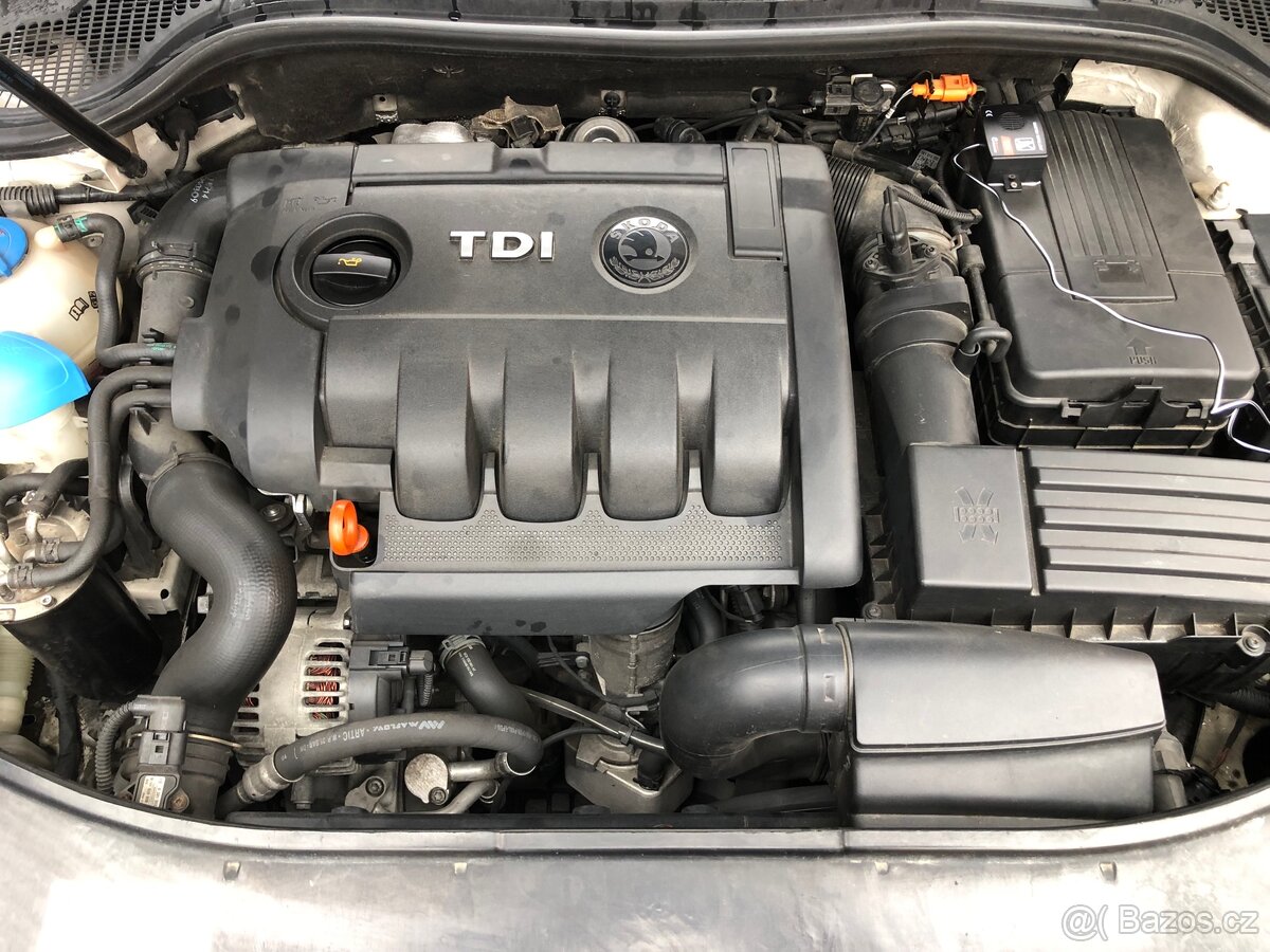 Škoda Superb 2,0 TDI/103kW Ambition - 18