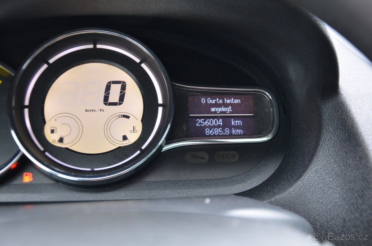 Renault Megane 3 kombi, 2.0 dCi, 118kW, max.výbava - 18