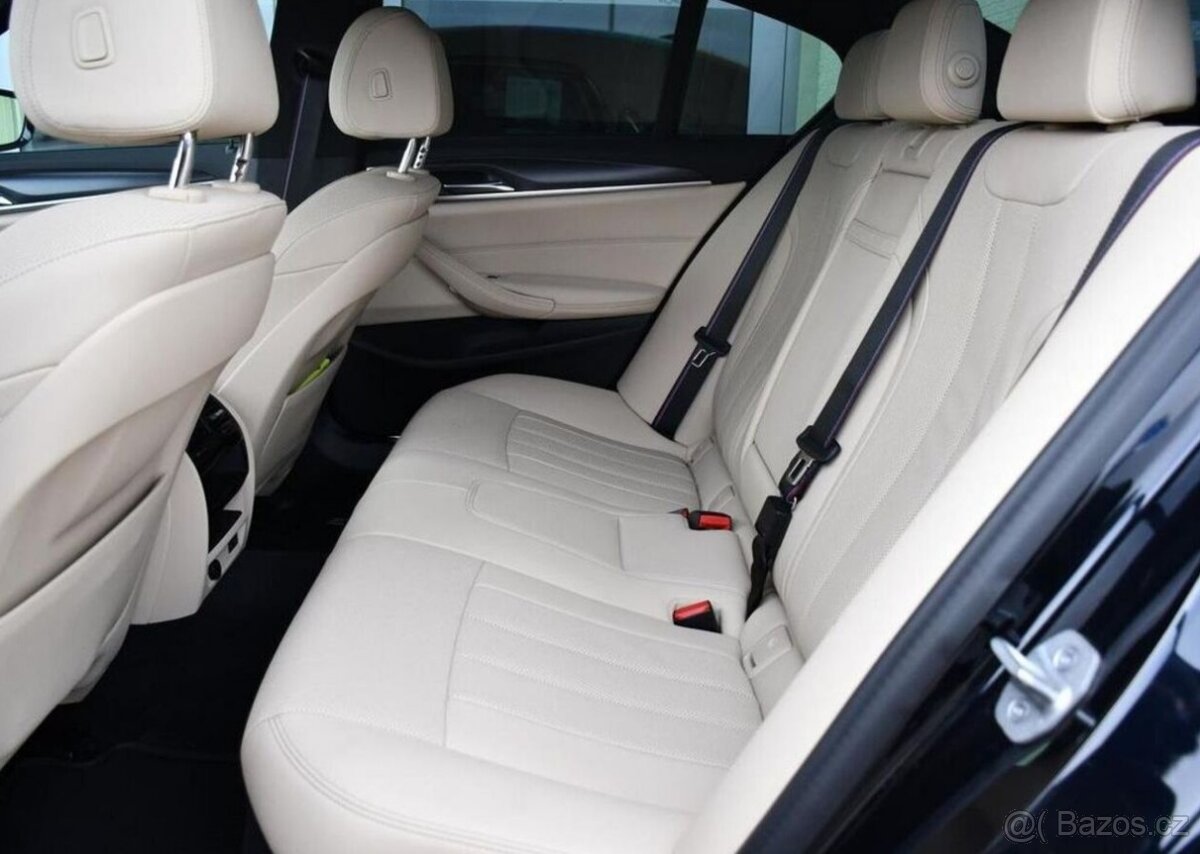 BMW Řada 5 520i M-SPORT 1M ČR - 18