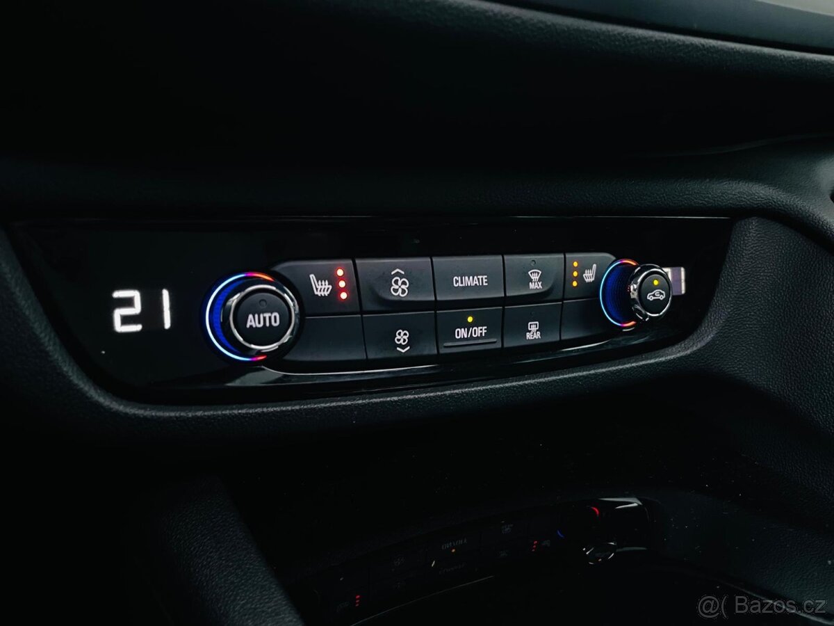 Opel Insignia 2.0CDTi 4x4 MANUÁL KAMERA VÝHŘEV TAŽNÉ - 18