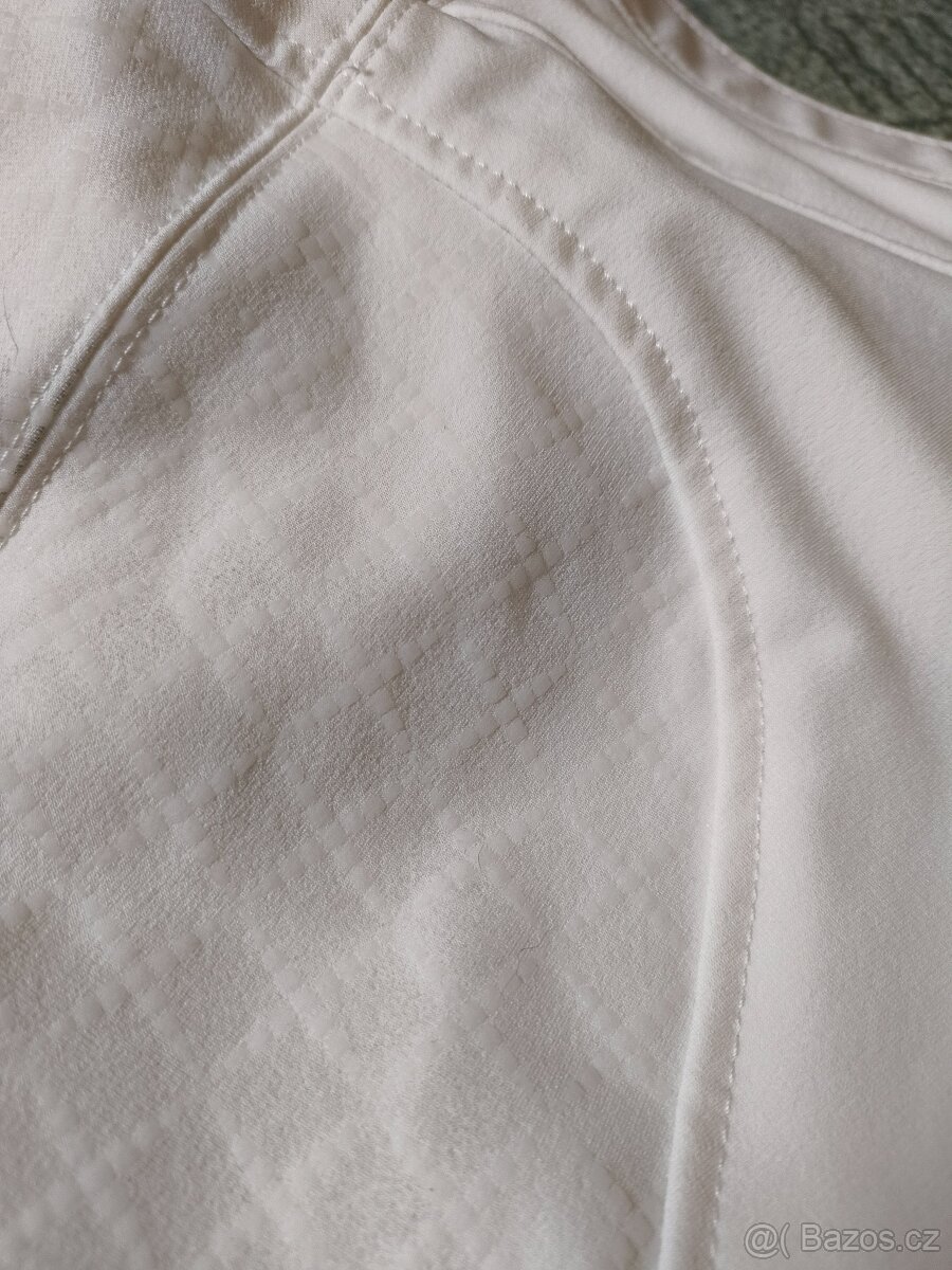 Závodní rajtky, trička a saka - 18