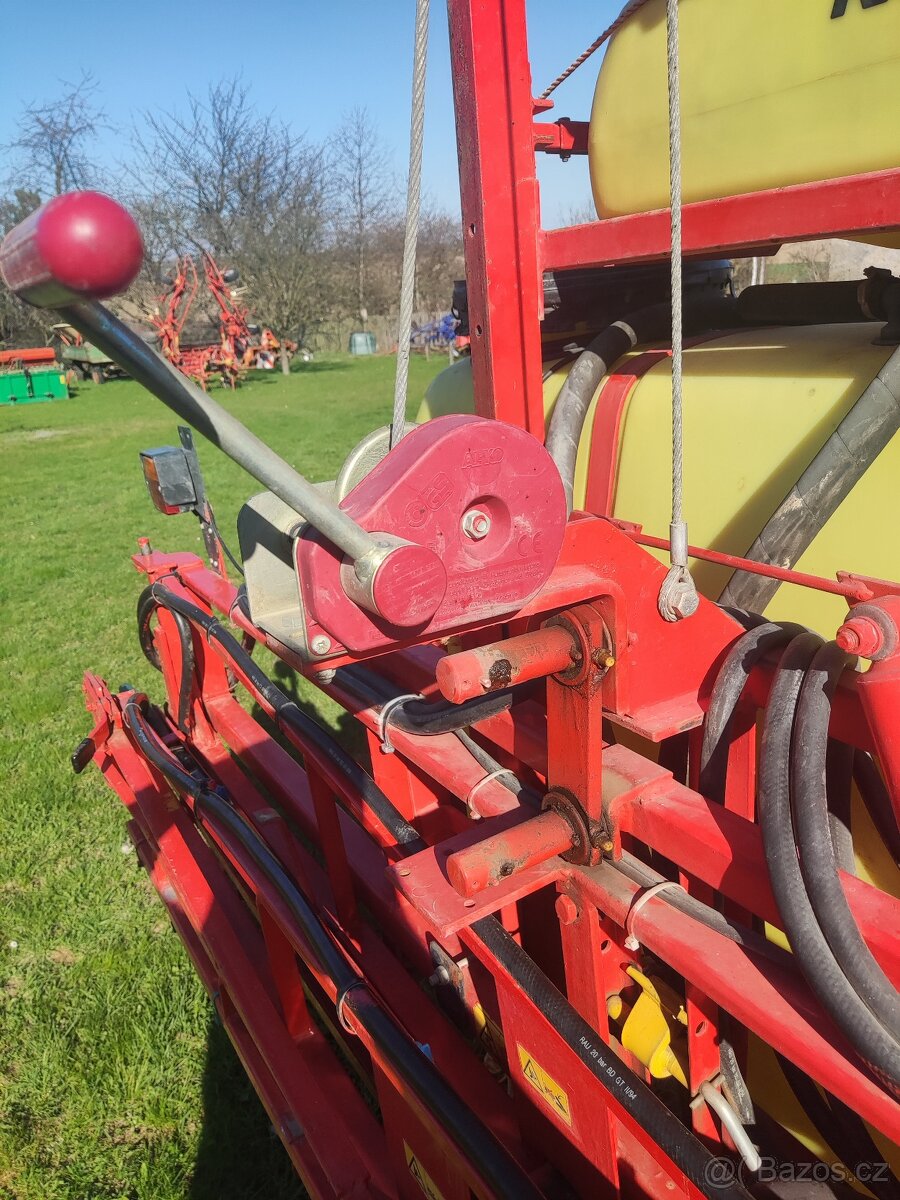 Postřikovač RAU - 18