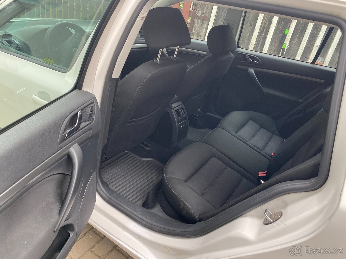 Škodu Octavii 2 - 18