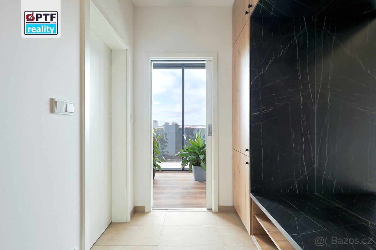 Luxusní Penthouse 2+kk s terasou, úložnou místností – Plzeň - 18