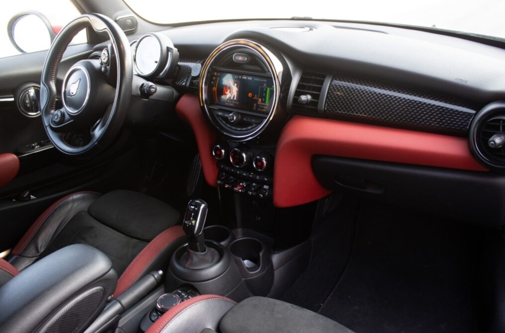 John Cooper Works od MINI z roku 2019 - 18