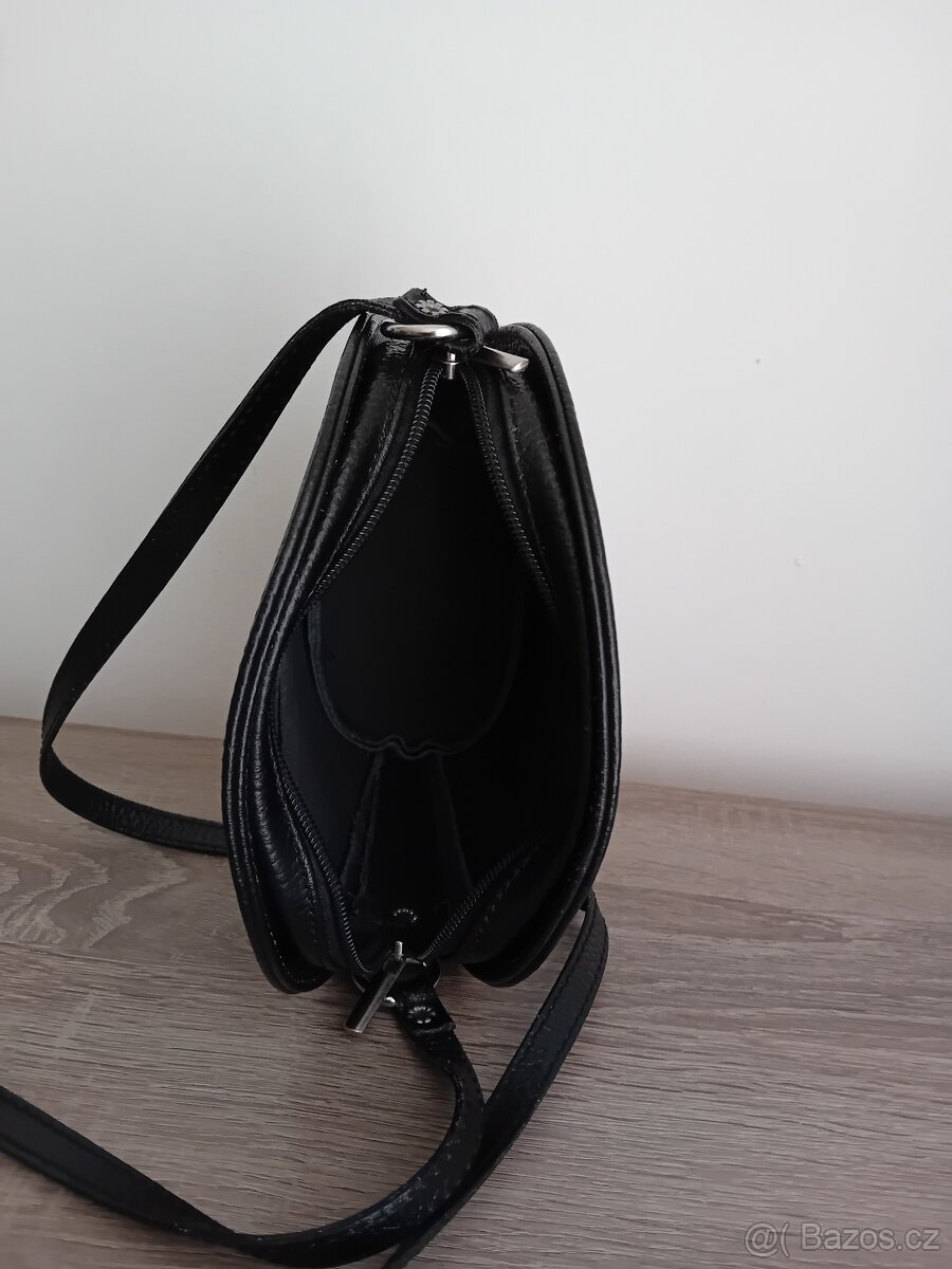 Genuine Leather dámská malá kabelka kožená - 18